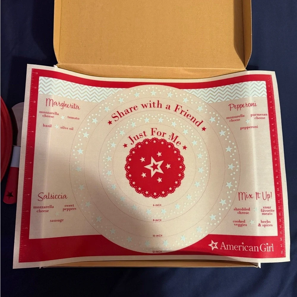 William Sonoma American Girl Pizza Baking Set - Preowned In Box